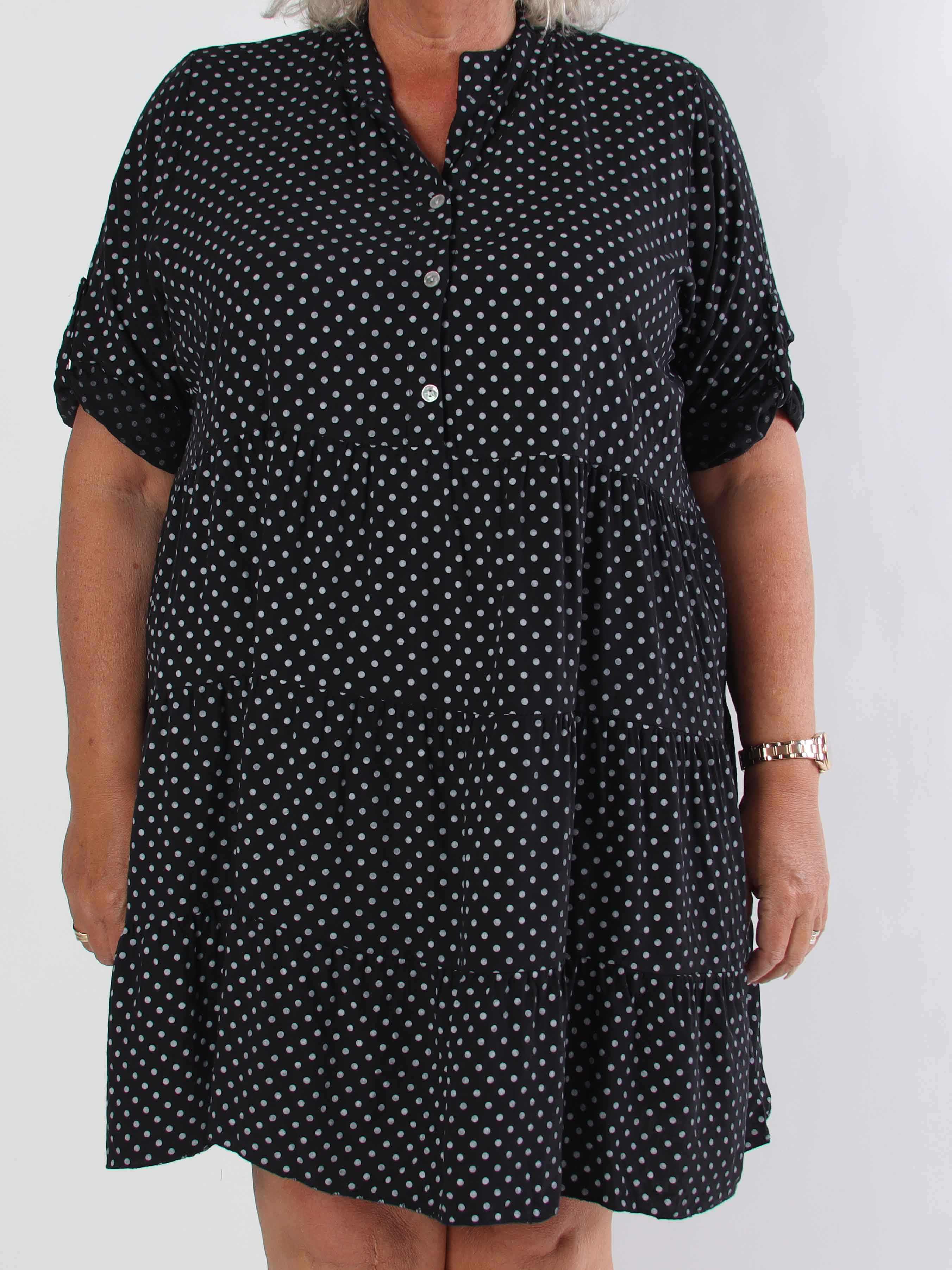 Dotti Short - Klänning med lager på lager-look i viskos